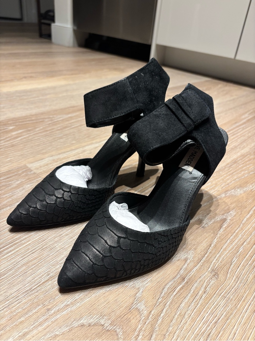 Steve Madden Pointed Black Textured Ankle-Strap Heels